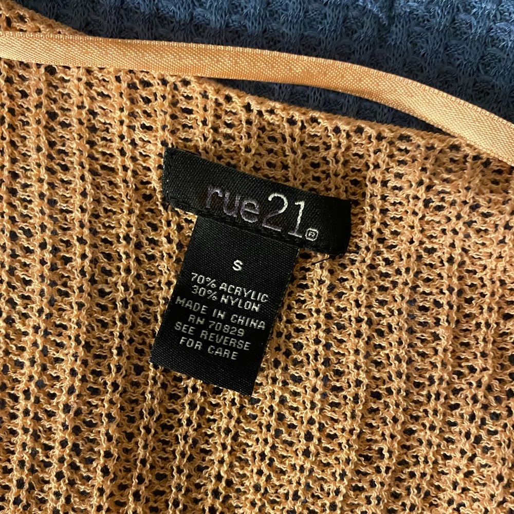 Long Cardigan - Picture 5 of 5